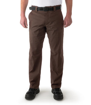 Front of Men's V2 Pro Duty 6 Pocket Pant in Kodiak Brown